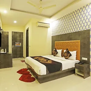 https://hotel-ronit-royal-at-airport.top-gurgaonhotels.com